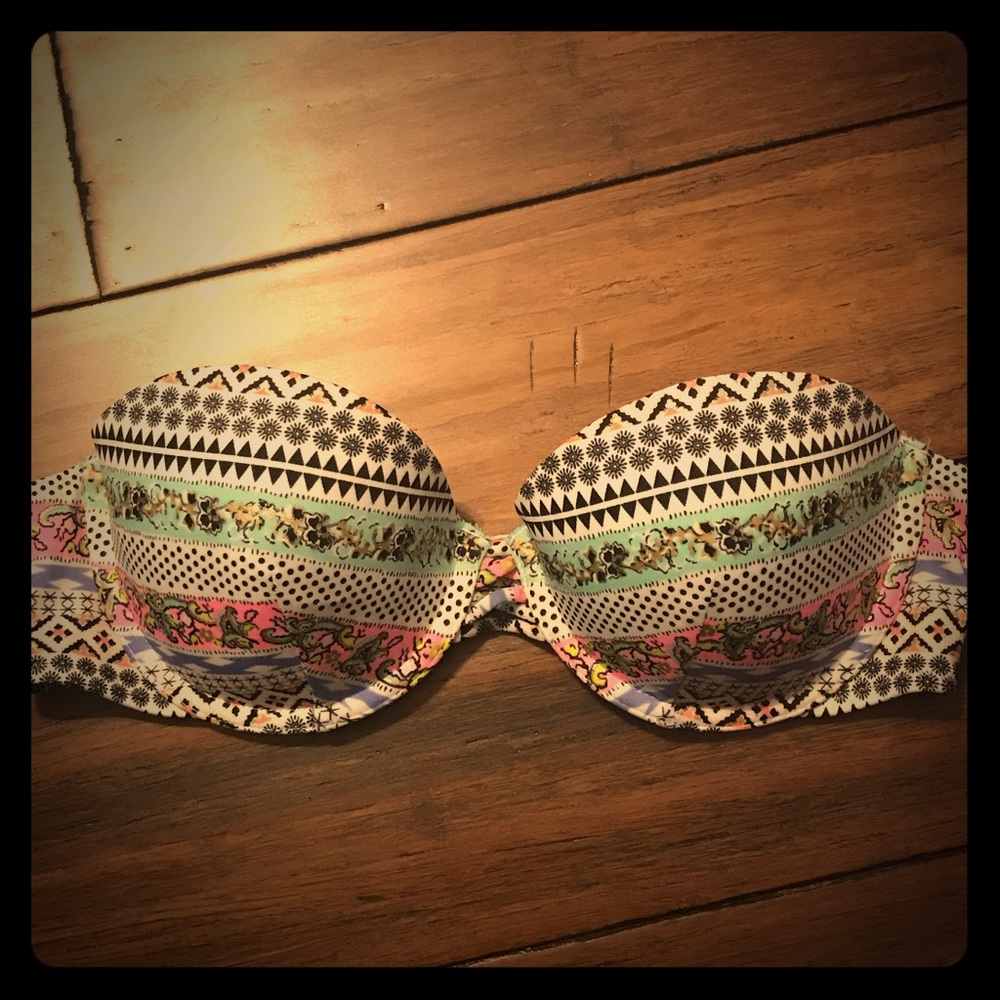 Victoria’s Secret bathing suit top
